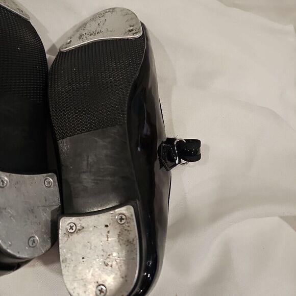Dance Class Tap Shoe Size 4 Flat EUC Hook and Loop Closure - Picture 5 of 6